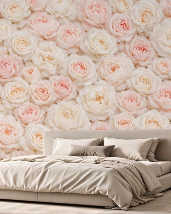 Fototapeta pudrowe róże i kremowe peonie