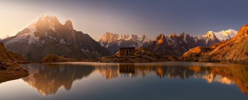 Fototapeta Mont Blanc oraz Alpy odzwierciedlone w White Lake