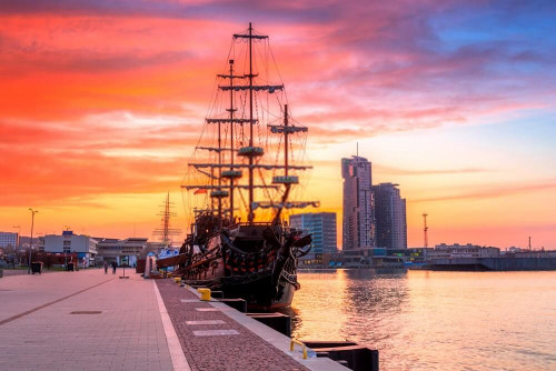 Fototapeta Zachód słońca nad Gdynią