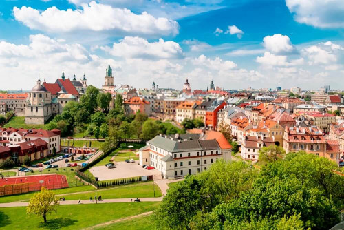 Fototapeta Rodzaj na miasto z pagórka