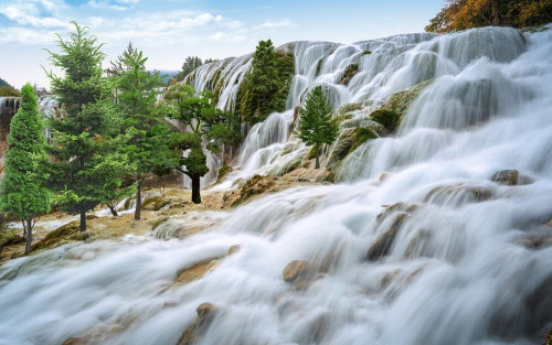 Fototapeta Burzliwy wodospad